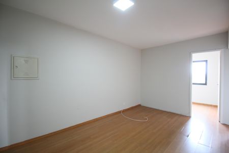 Sala de apartamento para alugar com 2 quartos, 51m² em Vila Sonia, São Paulo
