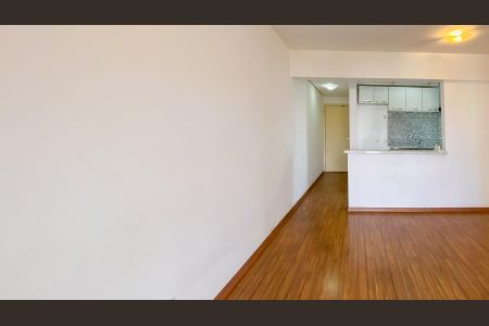 Sala de apartamento para alugar com 3 quartos, 67m² em Vila Butantã, São Paulo