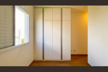 Apartamento para alugar com 67m², 3 quartos e 1 vaga Apartamento para alugar com 67m², 3 quartos e 1 vagaquarto