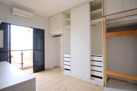 Quarto 1 de casa para alugar com 2 quartos, 104m² em Penha de França, São Paulo