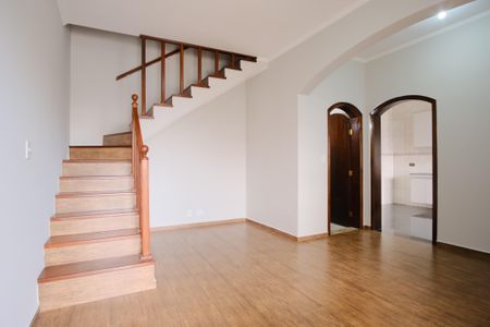 Sala de casa para alugar com 2 quartos, 104m² em Penha de França, São Paulo