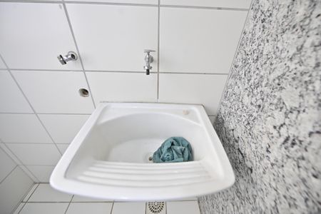 Apartamento para alugar com 63m², 2 quartos e 1 vagaÁrea de Serviço