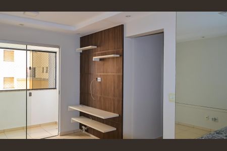Detalhe Sala de apartamento para alugar com 2 quartos, 63m² em Residencial Eldorado, Goiânia