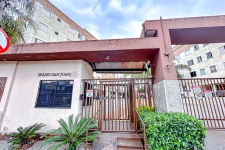 Apartamento para alugar com 50m², 2 quartos e 1 vagaFachada e portaria