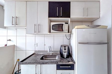 Apartamento para alugar com 50m², 2 quartos e 1 vagaCozinha - Armários