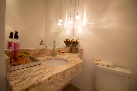 Apartamento para alugar com 82m², 2 quartos e 2 vagasLavabo