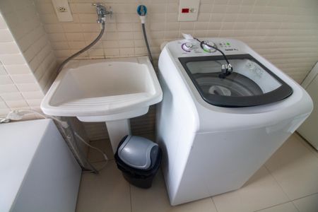 Apartamento para alugar com 82m², 2 quartos e 2 vagasÁrea de Serviço