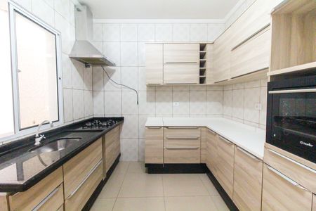 Casa de condomínio para alugar com 62m², 2 quartos e 1 vaga Casa de condomínio para alugar com 62m², 2 quartos e 1 vagaCozinha