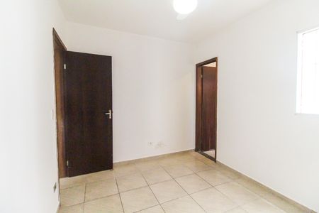 Casa de condomínio para alugar com 62m², 2 quartos e 1 vaga Casa de condomínio para alugar com 62m², 2 quartos e 1 vagaSuíte 2