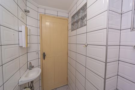 Apartamento para alugar com 60m², 2 quartos e sem vaga Apartamento para alugar com 60m², 2 quartos e sem vagaBanheiro