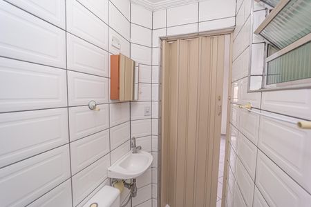Apartamento para alugar com 60m², 2 quartos e sem vaga Apartamento para alugar com 60m², 2 quartos e sem vagaBanheiro do Quarto 1