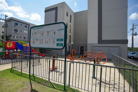 Apartamento para alugar com 45m², 2 quartos e 1 vagaÁrea comum - Playground