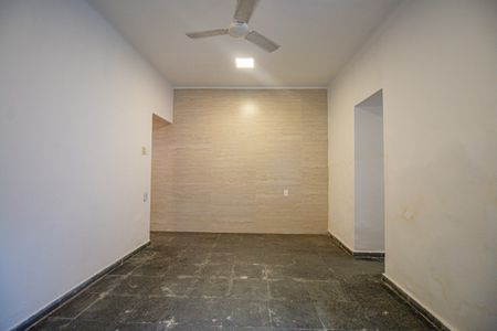 Casa à venda com 100m², 3 quartos e sem vaga