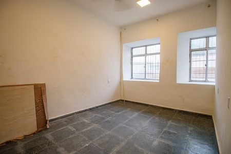 Casa à venda com 100m², 3 quartos e sem vaga
