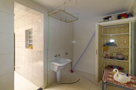 Casa de condomínio à venda com 100m², 3 quartos e 1 vaga Casa de condomínio à venda com 100m², 3 quartos e 1 vagaÁrea de Serviço