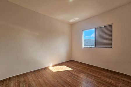 Quarto 1 de apartamento para alugar com 2 quartos, 75m² em Vila Ligya, Guarujá