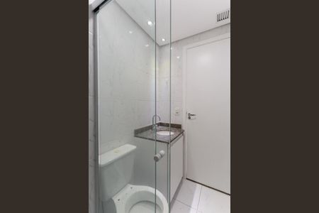 Apartamento para alugar com 65m², 3 quartos e 2 vagas Apartamento para alugar com 65m², 3 quartos e 2 vagasBanheiro social