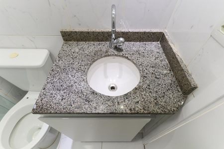 Apartamento para alugar com 65m², 3 quartos e 2 vagas Apartamento para alugar com 65m², 3 quartos e 2 vagasBanheiro social