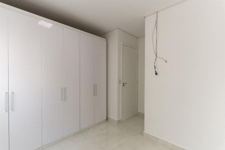 Apartamento para alugar com 65m², 3 quartos e 2 vagas Apartamento para alugar com 65m², 3 quartos e 2 vagasSuíte