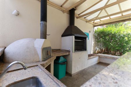 Apartamento para alugar com 65m², 3 quartos e 2 vagas Apartamento para alugar com 65m², 3 quartos e 2 vagasÁrea comum - Churrasqueira 2