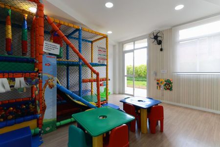 Apartamento para alugar com 65m², 3 quartos e 2 vagas Apartamento para alugar com 65m², 3 quartos e 2 vagasÁrea comum - Brinquedoteca