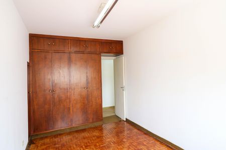 Apartamento à venda com 69m², 2 quartos e 1 vagaQuarto 2