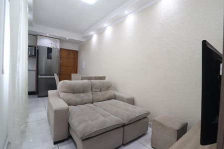 Sala de apartamento à venda com 2 quartos, 70m² em Vila Vitória, Santo André