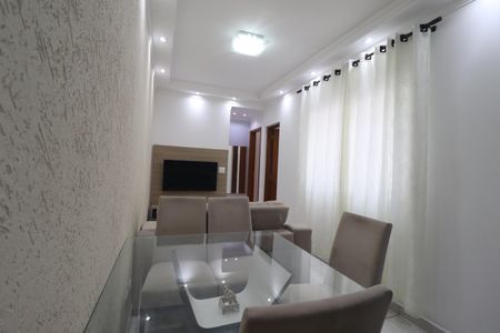 Apartamento à venda com 70m², 2 quartos e 1 vagaSala