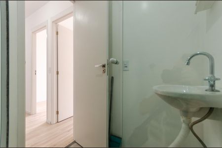 Apartamento para alugar com 34m², 2 quartos e sem vagaBanheiro