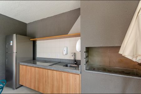 Apartamento para alugar com 34m², 2 quartos e sem vagaÁrea comum - Churrasqueira