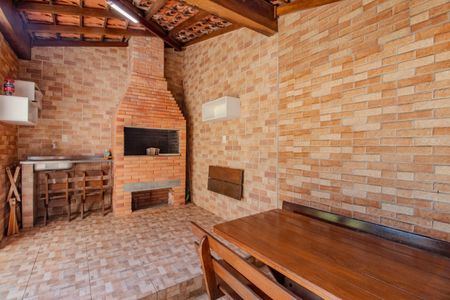 Apartamento para alugar com 70m², 2 quartos e sem vaga Apartamento para alugar com 70m², 2 quartos e sem vagaÁrea comum - Churrasqueira