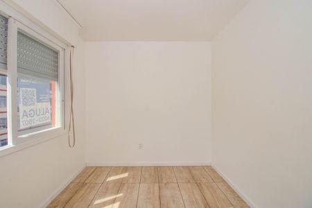 Quarto 2 de apartamento para alugar com 2 quartos, 70m² em Jardim Dona Leopoldina, Porto Alegre