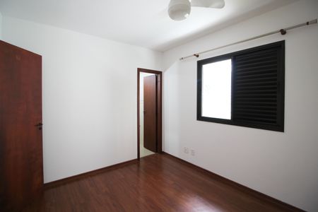 Apartamento para alugar com 108m², 3 quartos e 2 vagasSuíte 2