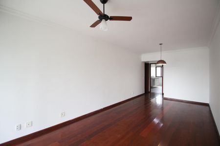 Sala de apartamento para alugar com 3 quartos, 108m² em Itaim Bibi, São Paulo