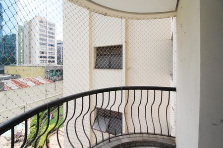 Apartamento para alugar com 108m², 3 quartos e 2 vagasVaranda da Suíte 1