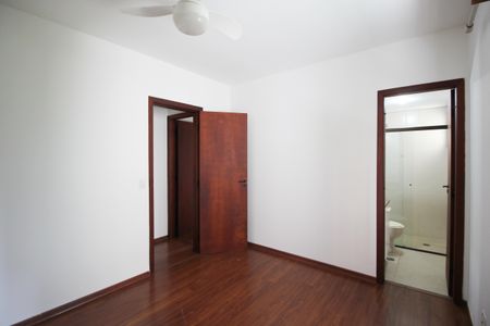 Apartamento para alugar com 108m², 3 quartos e 2 vagasSuíte 2