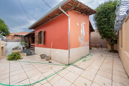 Casa para alugar com 220m², 3 quartos e 4 vagas Casa para alugar com 220m², 3 quartos e 4 vagasAREA EXTERNA