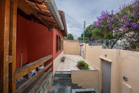 Casa para alugar com 220m², 3 quartos e 4 vagas Casa para alugar com 220m², 3 quartos e 4 vagasAREA EXTERNA