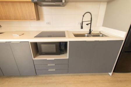 Studio de kitnet/studio para alugar com 1 quarto, 30m² em Hauer, Curitiba