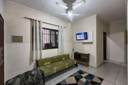 Casa para alugar com 38m², 1 quarto e 1 vaga Casa para alugar com 38m², 1 quarto e 1 vagaSala