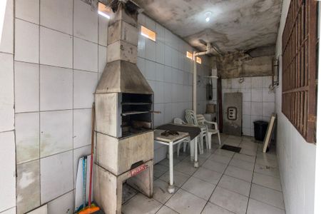 Casa para alugar com 38m², 1 quarto e 1 vaga Casa para alugar com 38m², 1 quarto e 1 vagaChurrasqueira