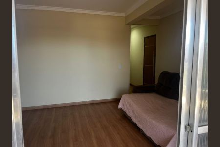 Quarto de casa para alugar com 2 quartos, 125m² em Conjunto Habitacional A. E. Carvalho, São Paulo
