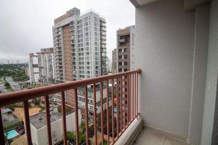 Studio à venda com 28m², 1 quarto e sem vaga Studio à venda com 28m², 1 quarto e sem vagaVaranda