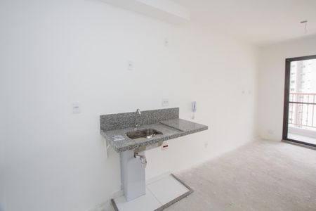 Studio para alugar com 28m², 1 quarto e sem vaga