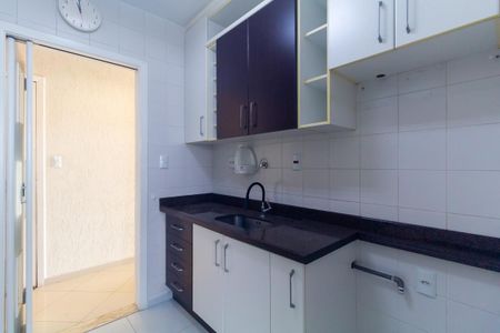Apartamento à venda com 74m², 2 quartos e 1 vagaCozinha