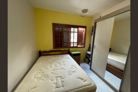 Casa à venda com 212m², 3 quartos e 4 vagas