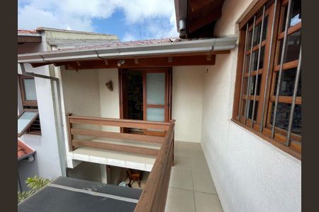 Casa à venda com 212m², 3 quartos e 4 vagas