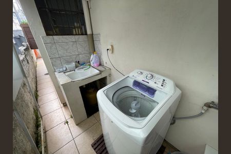 Casa à venda com 212m², 3 quartos e 4 vagas