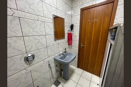 Casa à venda com 212m², 3 quartos e 4 vagas