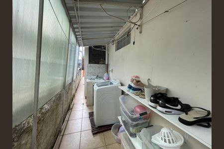 Casa à venda com 212m², 3 quartos e 4 vagas